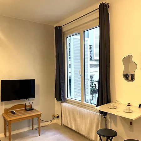 Saint Lazare Liege Apartment *